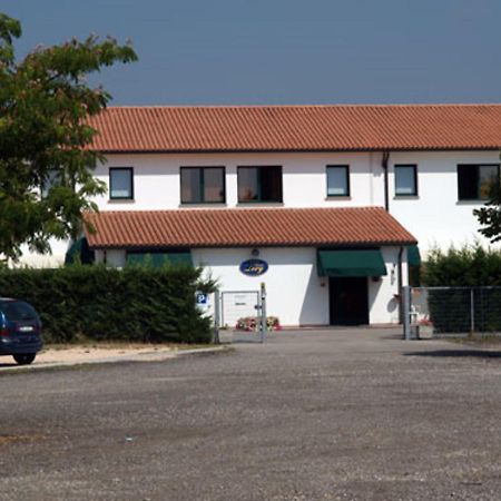 Hotel Lory Ficarolo Dış mekan fotoğraf