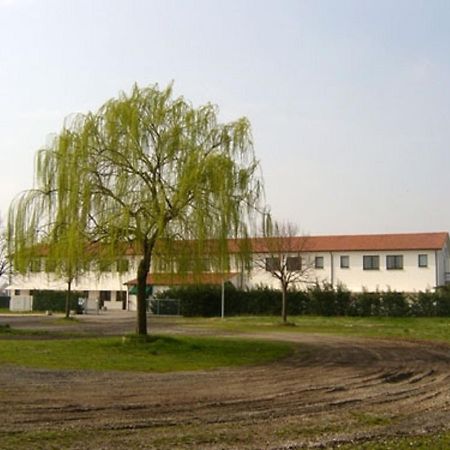 Hotel Lory Ficarolo Dış mekan fotoğraf